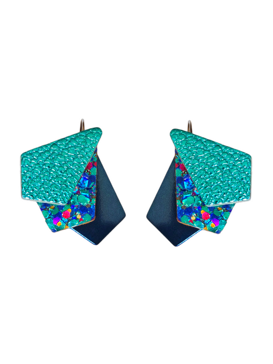 Boucles d'oreilles geometrique bleu et bleu paillette en cuir upcyclé modèle Kroma - Majulette