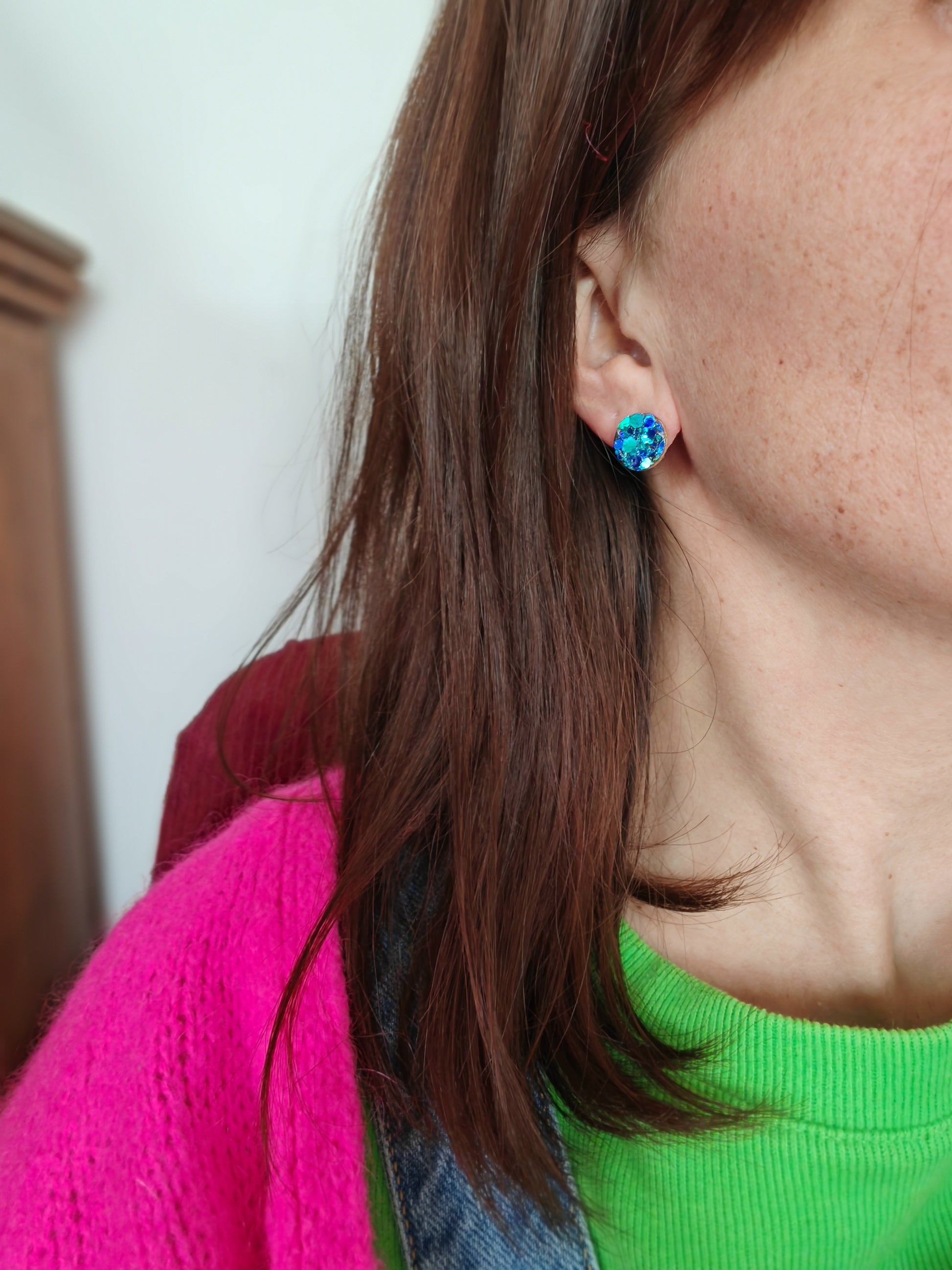 Boucles d'oreilles  trio  géometrique en cuir  bleu pailleté upcyclé modèle Bim Bam Boom porte  - Majulette